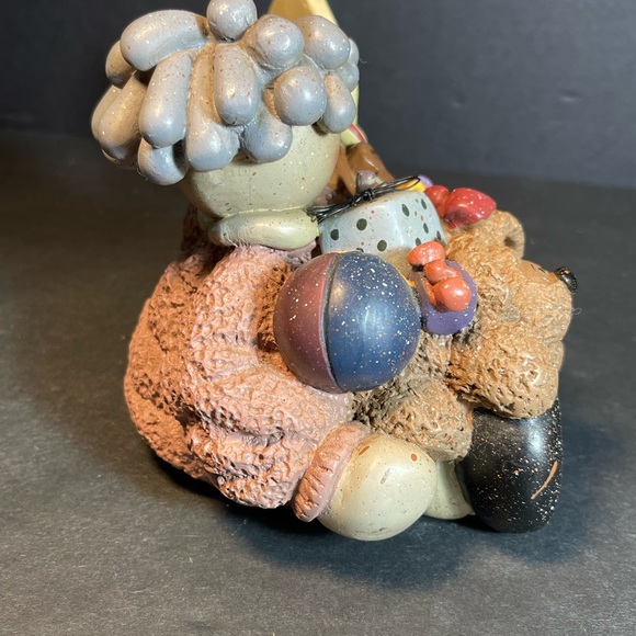 Henton Hobo Figurine Who Needs A Fairy Godmother When You've Got A Grandma T55 - Picture 7 of 10